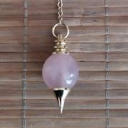 Pendule sephoroton quartz rose coupe