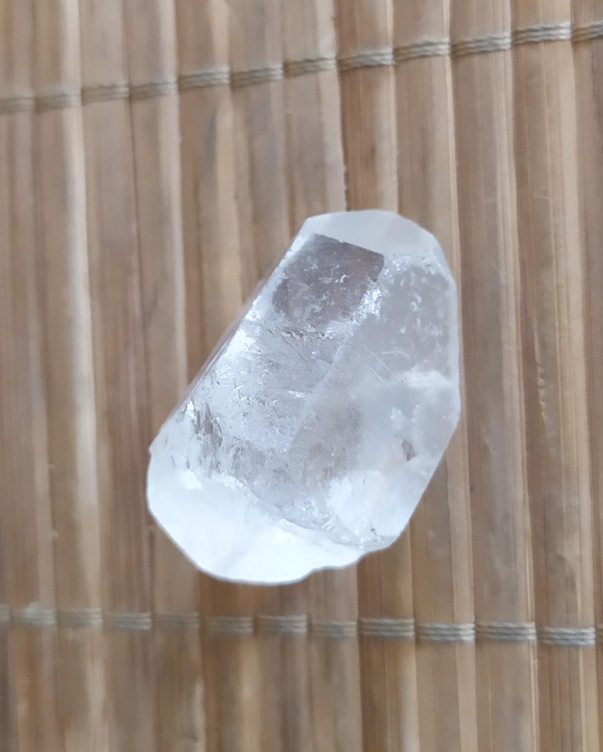Pointe de cristal de roche